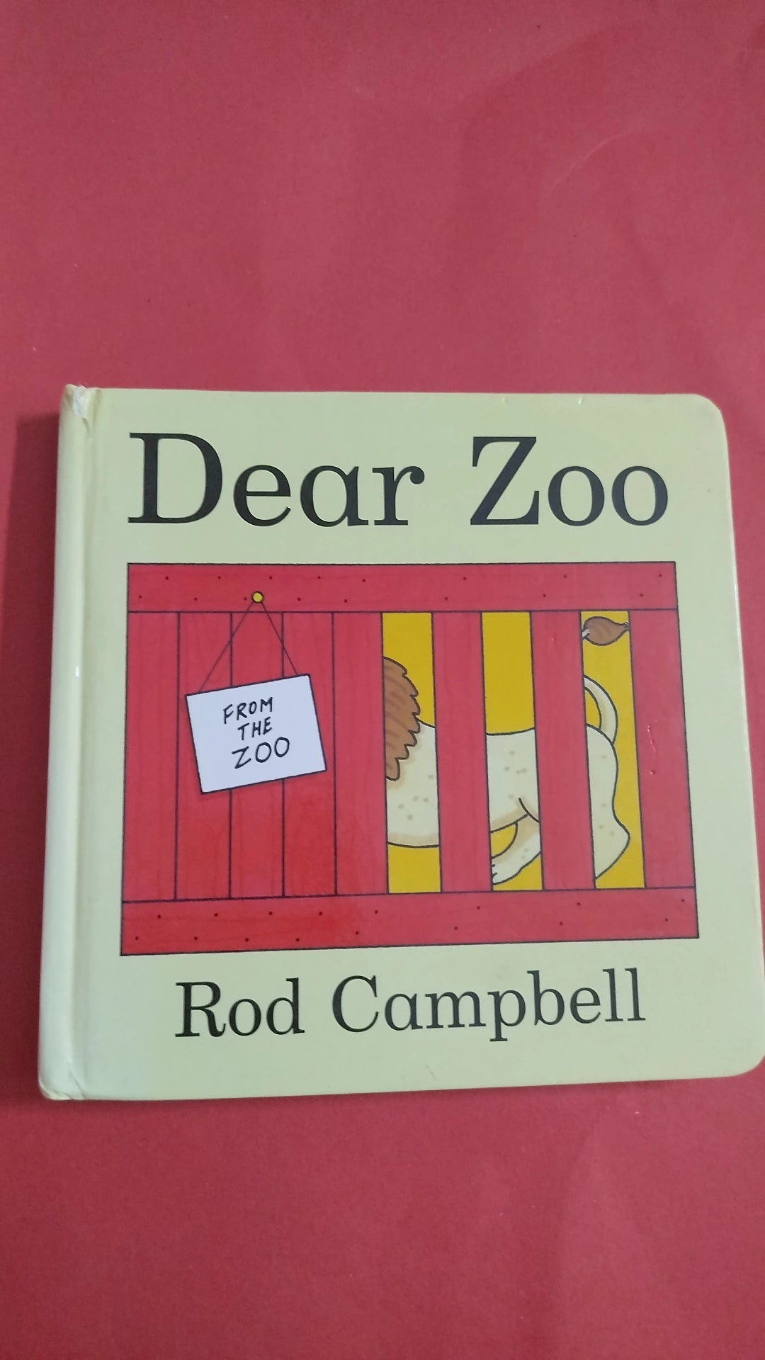 Dear Zoo: A Lift-the-Flap Book