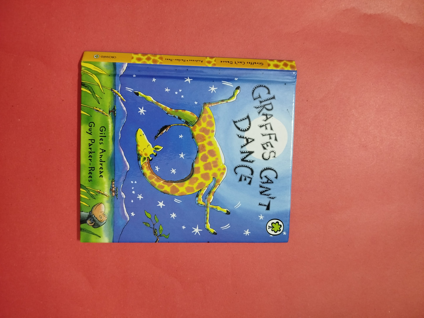 Giraffe can't Dance