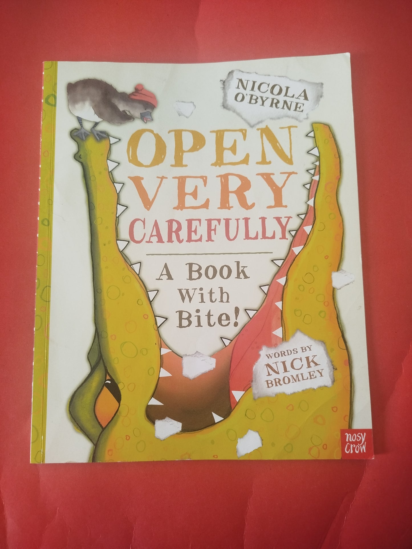 OPEN VERY CAREFULLY
A Book With Bite!