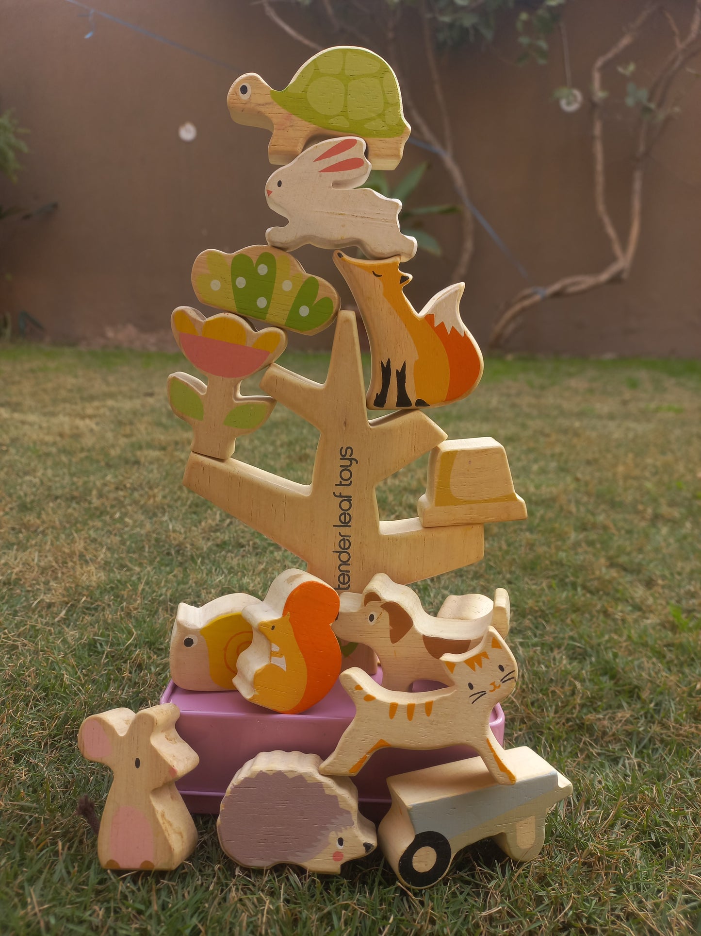 Wooden balance tree