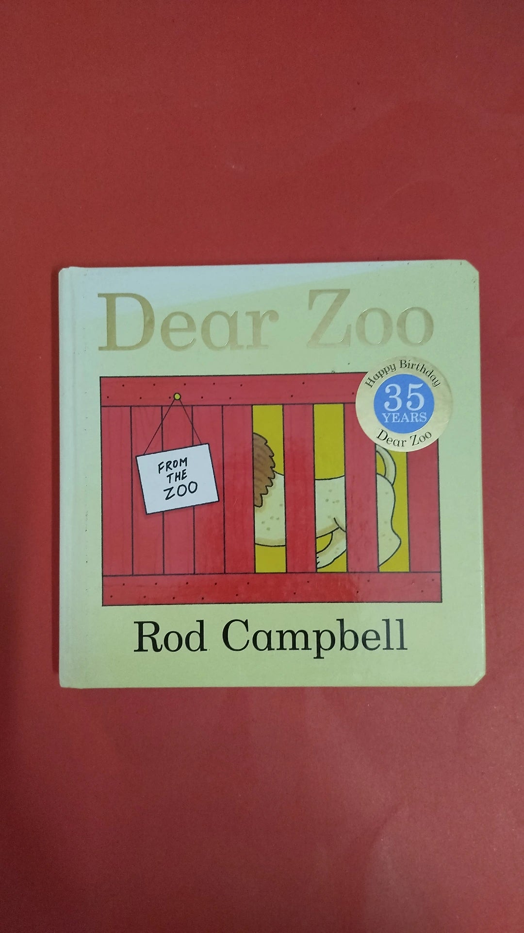 Dear Zoo: A Lift-the-Flap Book